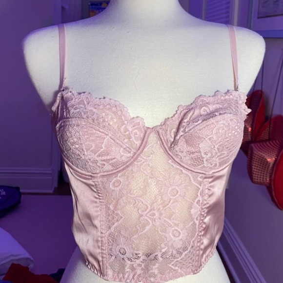 Urban Outfitters Ava Lace & Satin Corset - Picture 4 of 8